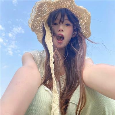春色无边满人间海报